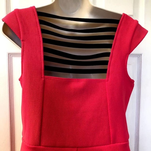Studio Y Maurice's Women's Hot Pink Peplum Top NWT - Picture 4 of 11